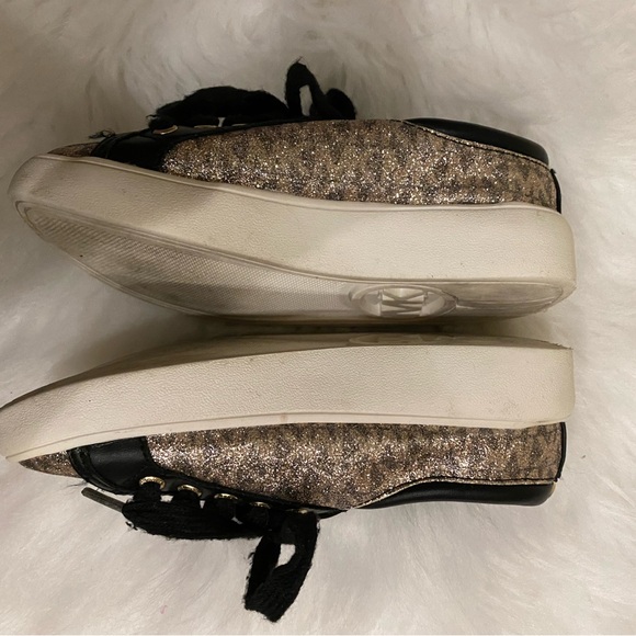 MK shoes - Picture 4 of 6